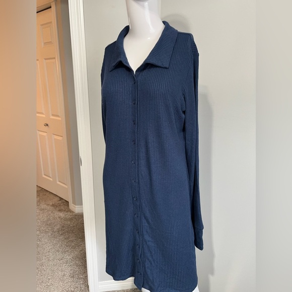 Z supply Dress Buttons XL - Picture 4 of 7